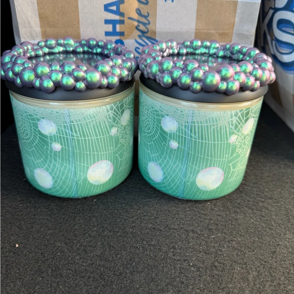 BATH AND BODY Candy Apple Cauldron Candle/2025/Fancy Lid/new and unused X 2